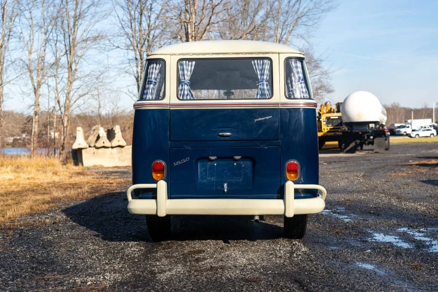 1968 Volkswagen Bay-Window Bus - Image 5 of 23