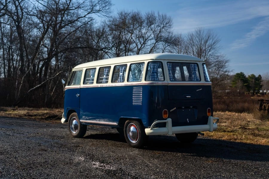 1968 Volkswagen Bay-Window Bus - Image 12 of 23
