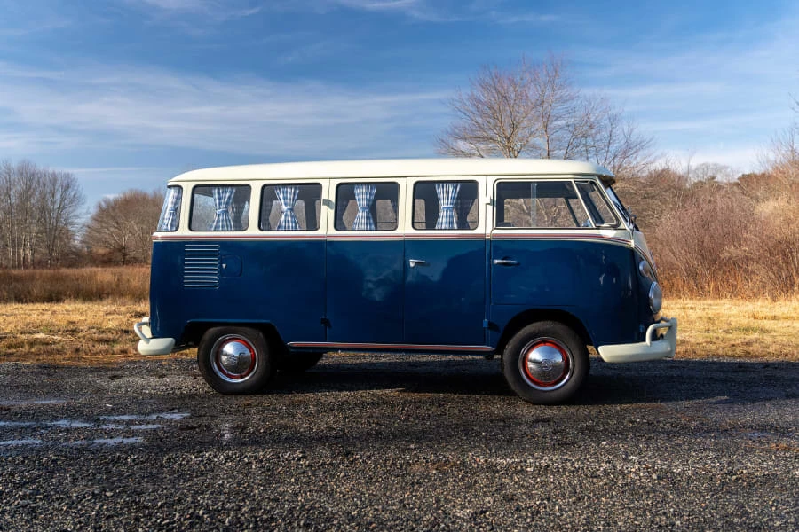 1968 Volkswagen Bay-Window Bus - Image 11 of 23