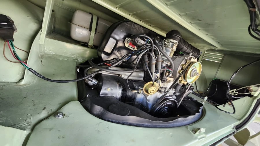 1968 Volkswagen Bay-Window Bus - Image 6 of 7