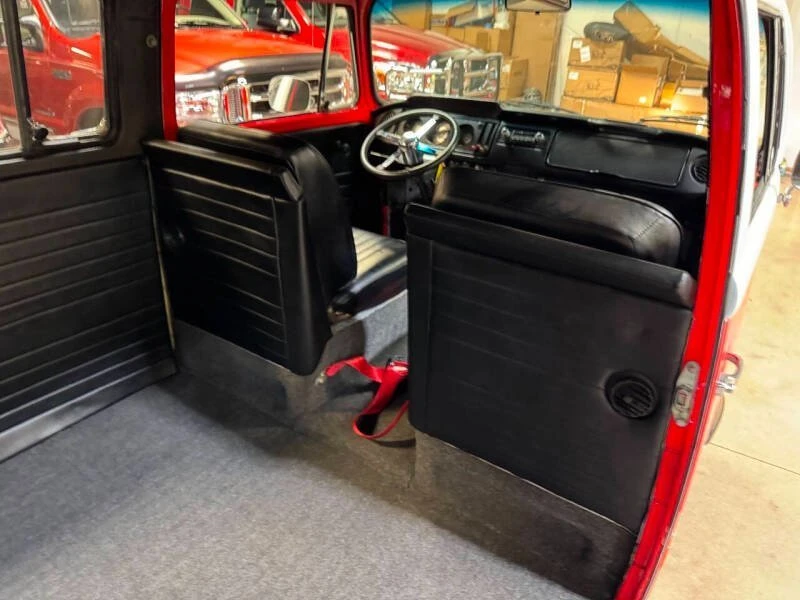 1968 Volkswagen Bay-Window Bus - Image 12 of 20