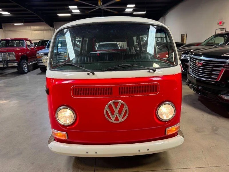 1968 Volkswagen Bay-Window Bus - Image 7 of 20