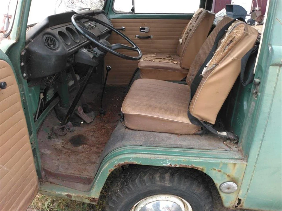 1968 Volkswagen Bay-Window Camper - Image 14 of 31