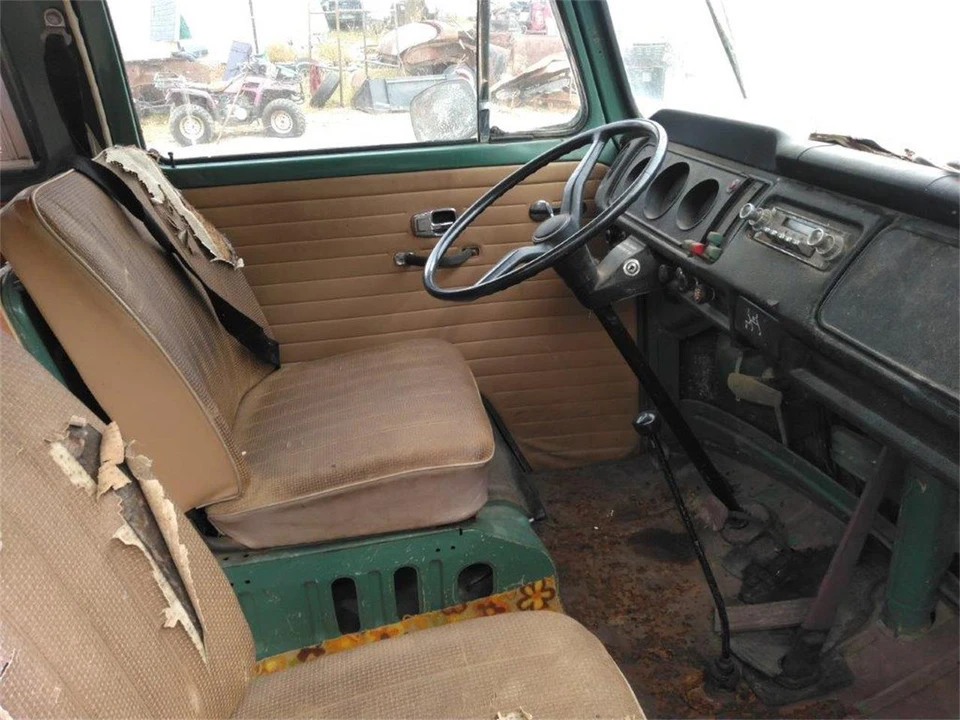 1968 Volkswagen Bay-Window Camper - Image 18 of 31