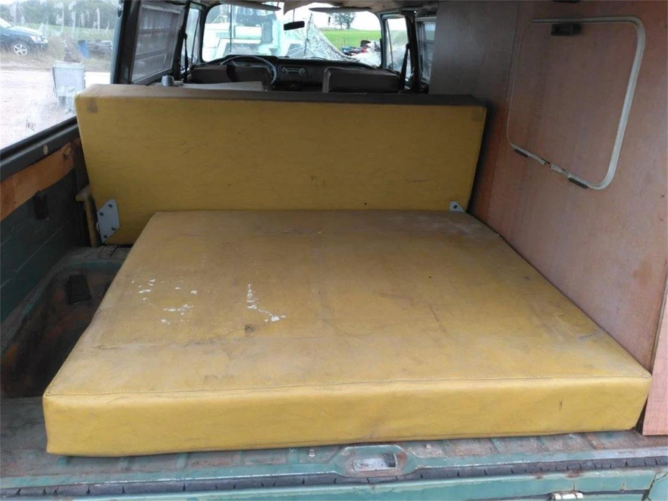 1968 Volkswagen Bay-Window Camper - Image 30 of 31
