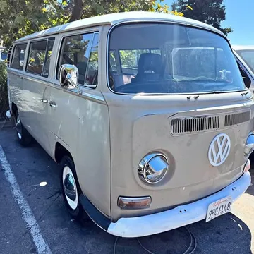 1968 Volkswagen Bay Window Bus