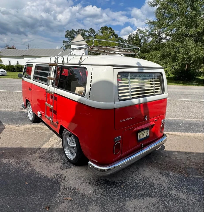 1968 Volkswagen Bay-Window Bus - Image 6 of 8