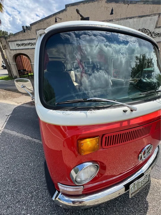 1968 Volkswagen Bay-Window Bus - Image 4 of 8
