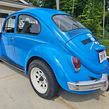 1968 Volkswagen Beetle with Trailer
