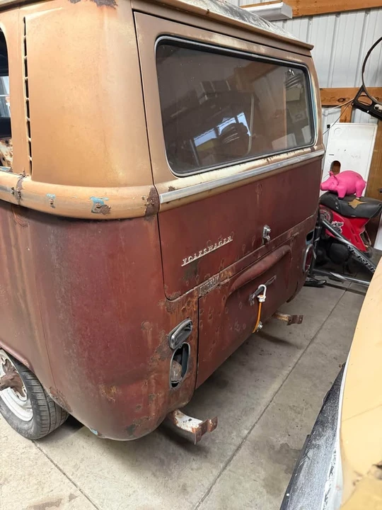 1968 Volkswagen Bay-Window Bus - Image 5 of 8