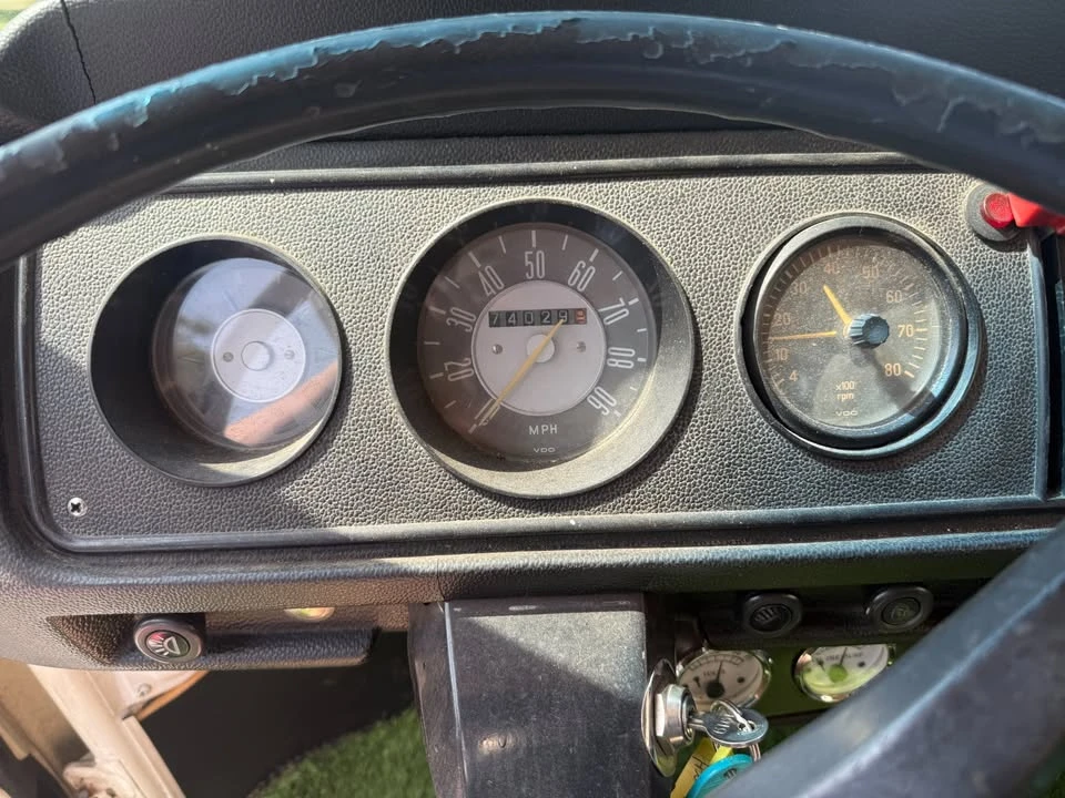 1968 Volkswagen Bay-Window Camper - Image 10 of 20