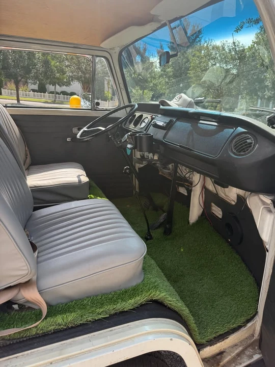 1968 Volkswagen Bay-Window Camper - Image 17 of 20