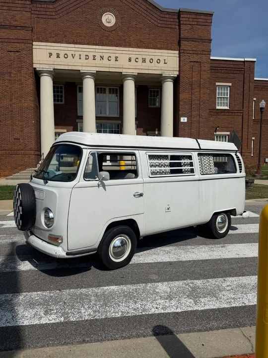 1968 Volkswagen Bay-Window Camper - Image 3 of 20