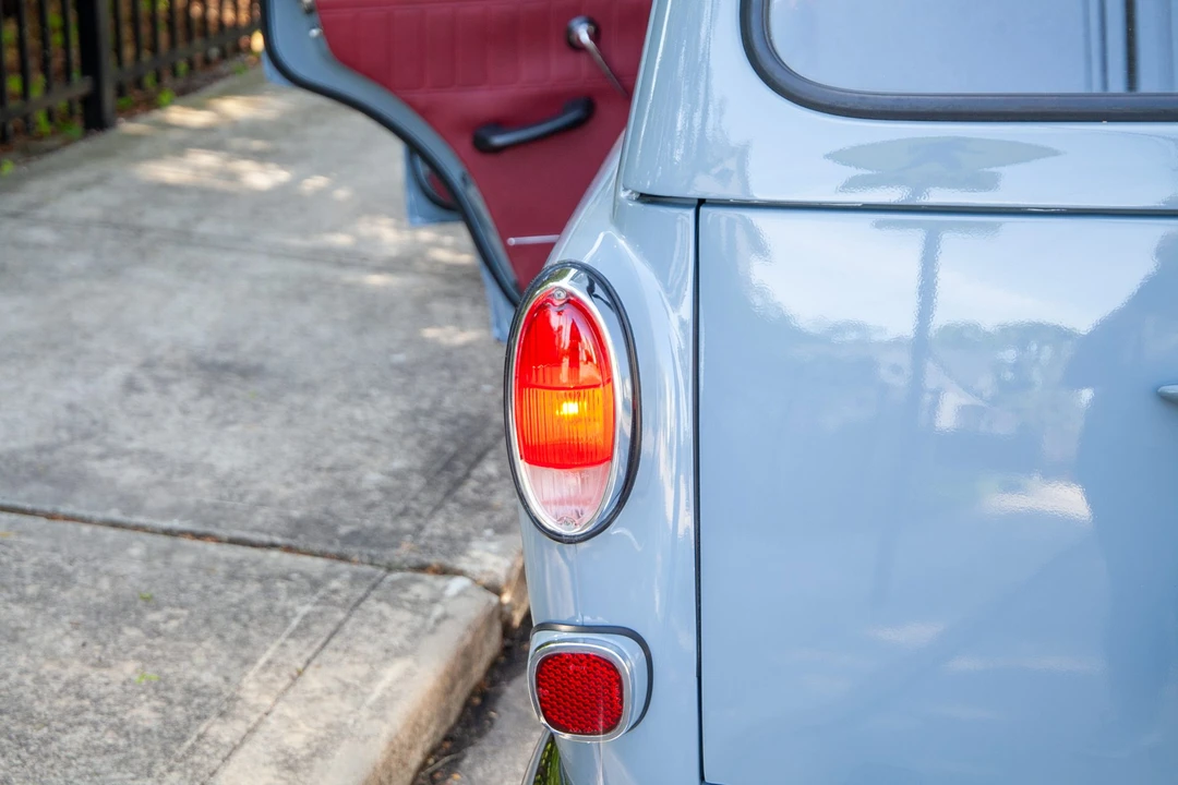 1968 Volvo 220 - Image 21 of 31