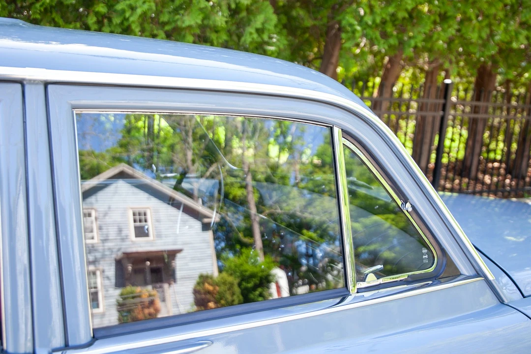 1968 Volvo 220 - Image 16 of 31