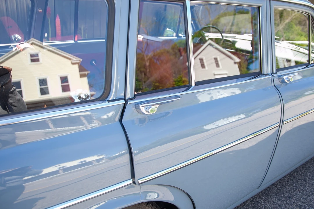 1968 Volvo 220 - Image 17 of 31