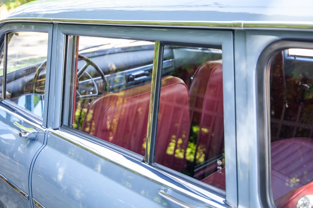 1968 Volvo 220 - Image 27 of 31