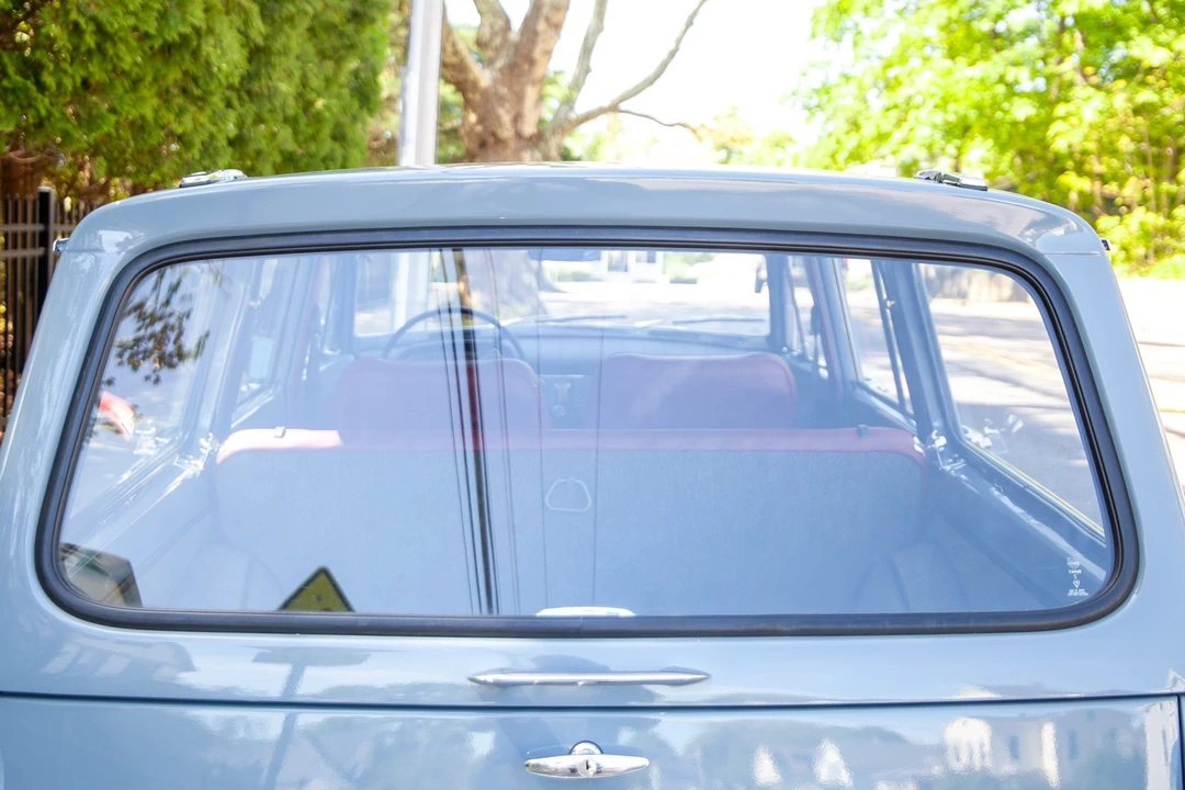 1968 Volvo 220 - Image 22 of 31