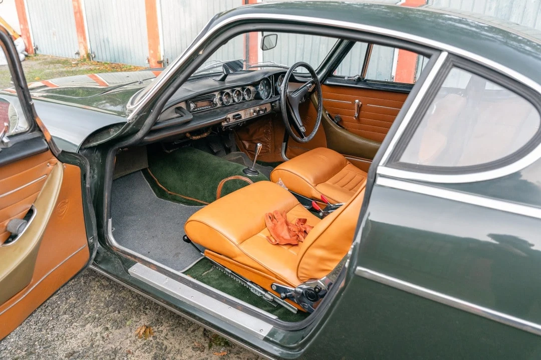 1968 Volvo 1800S - Image 19 of 30