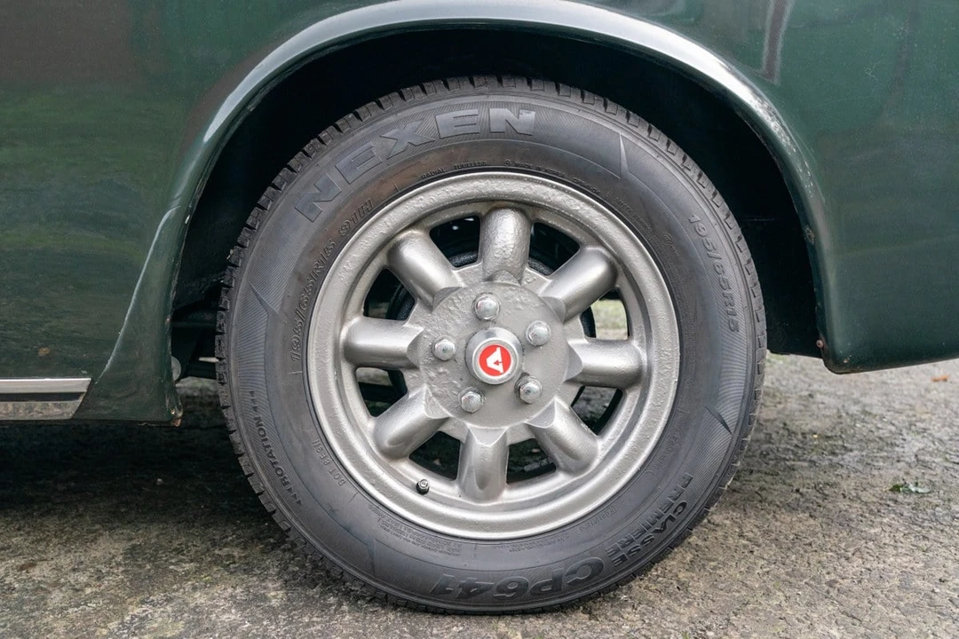 1968 Volvo 1800S - Image 17 of 30