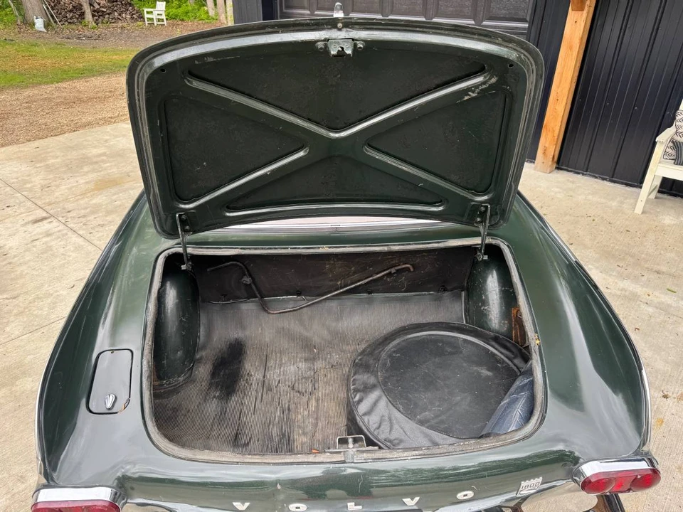 1968 Volvo 1800S - Image 15 of 22