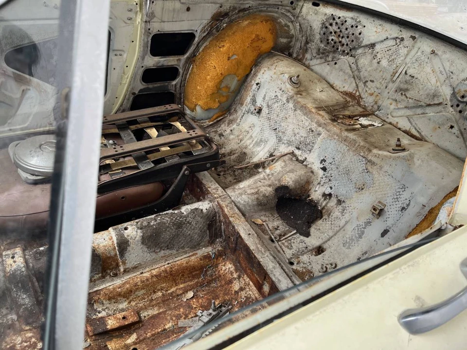 1968 Volvo 1800S - Image 5 of 8