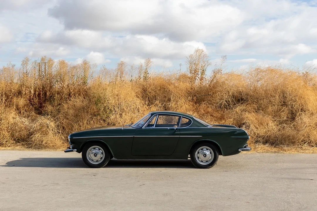 1968 Volvo 1800S - Image 12 of 30
