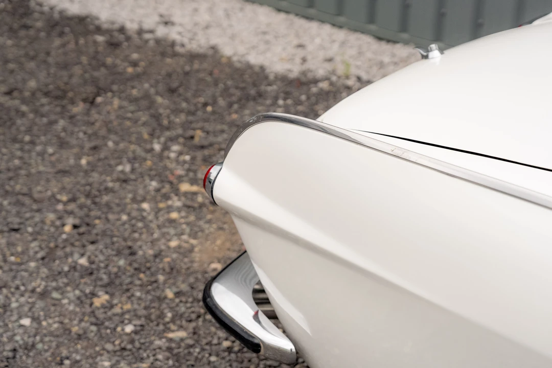 1968 Volvo 1800S - Image 29 of 31