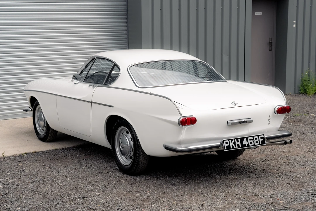 1968 Volvo 1800S - Image 13 of 31