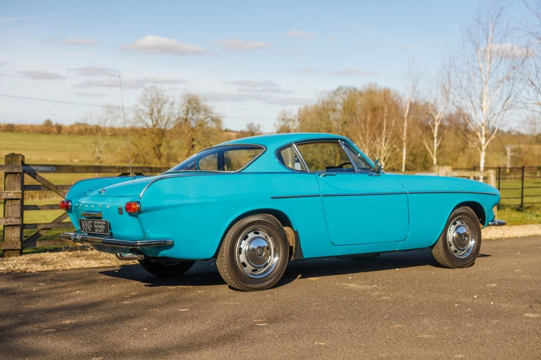 1968 Volvo 1800S - Image 15 of 30