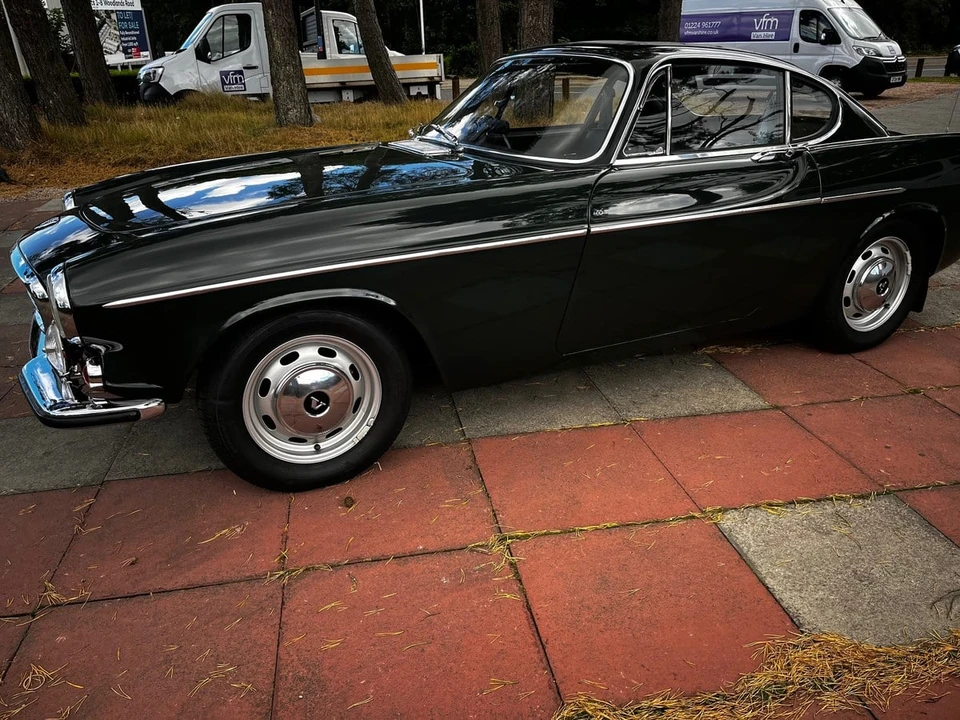 1968 Volvo 1800S - Image 12 of 30