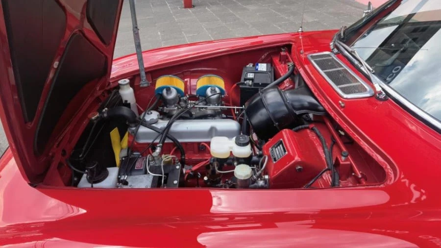 1968 Volvo 1800S - Image 7 of 14