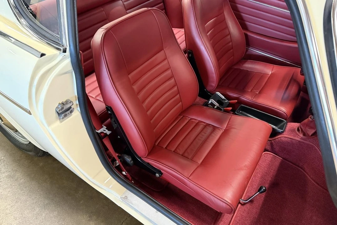 1968 Volvo P1800 - Image 9 of 12