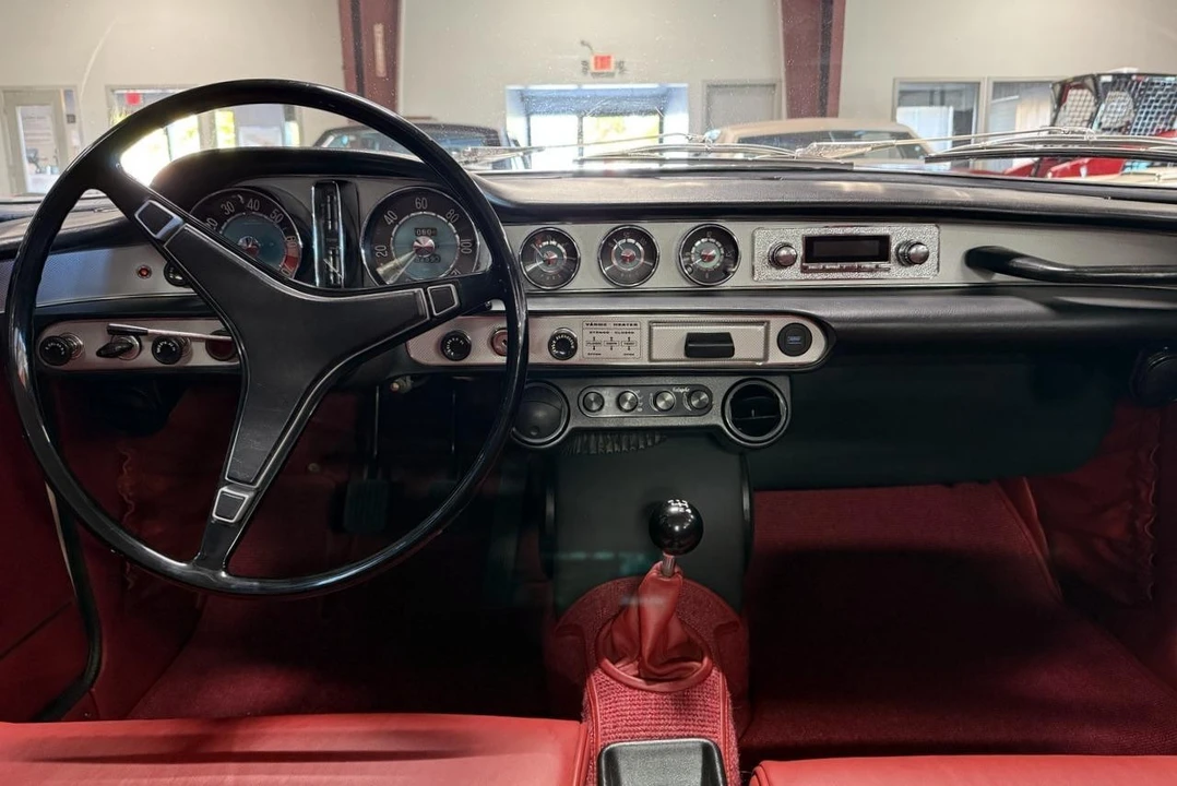 1968 Volvo P1800 - Image 11 of 12