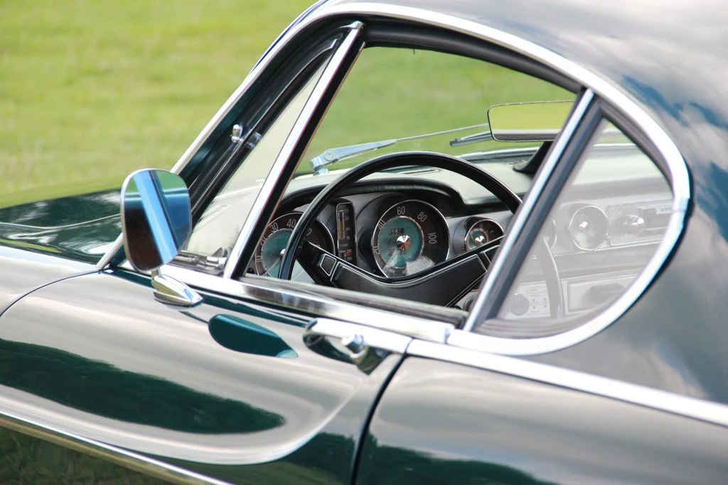 1968 Volvo 1800S - Image 3 of 3