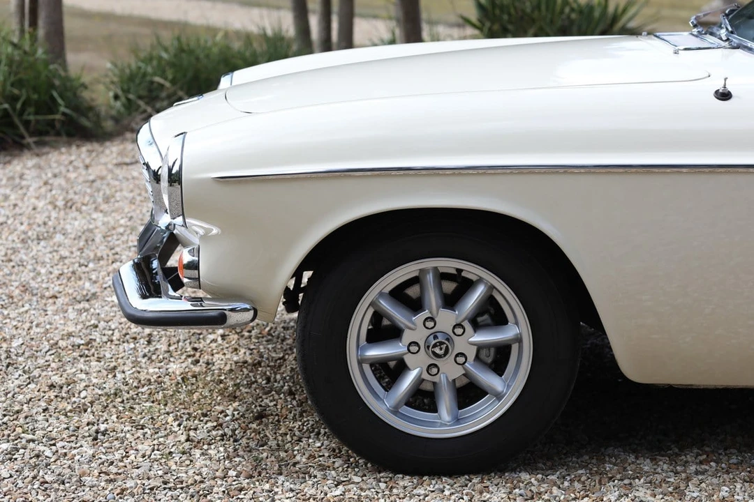 1968 Volvo 1800S - Image 29 of 30