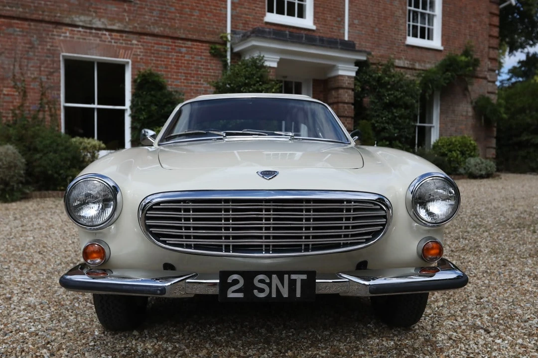1968 Volvo 1800S - Image 12 of 30