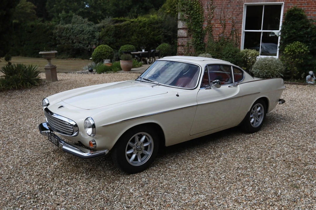 1968 Volvo 1800S - Image 13 of 30