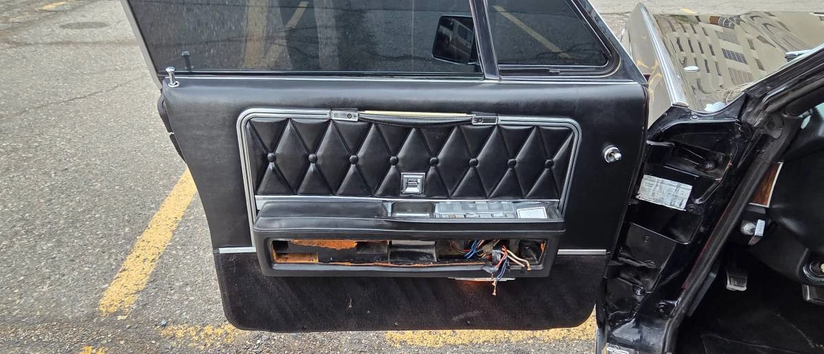 1968 Lincoln Continental 4th Gen - Image 15 of 24