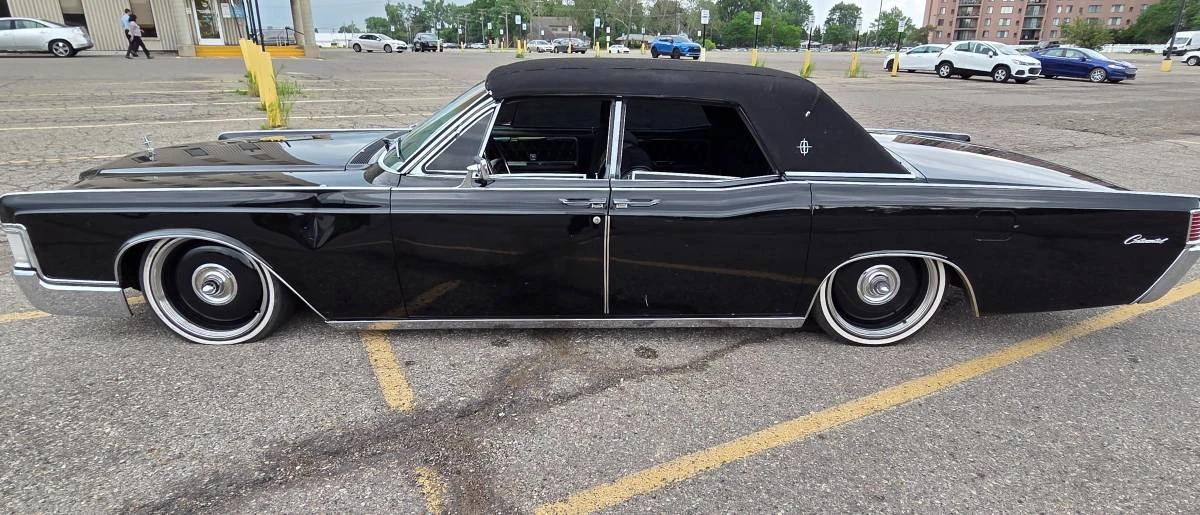 1968 Lincoln Continental 4th Gen - Image 17 of 24