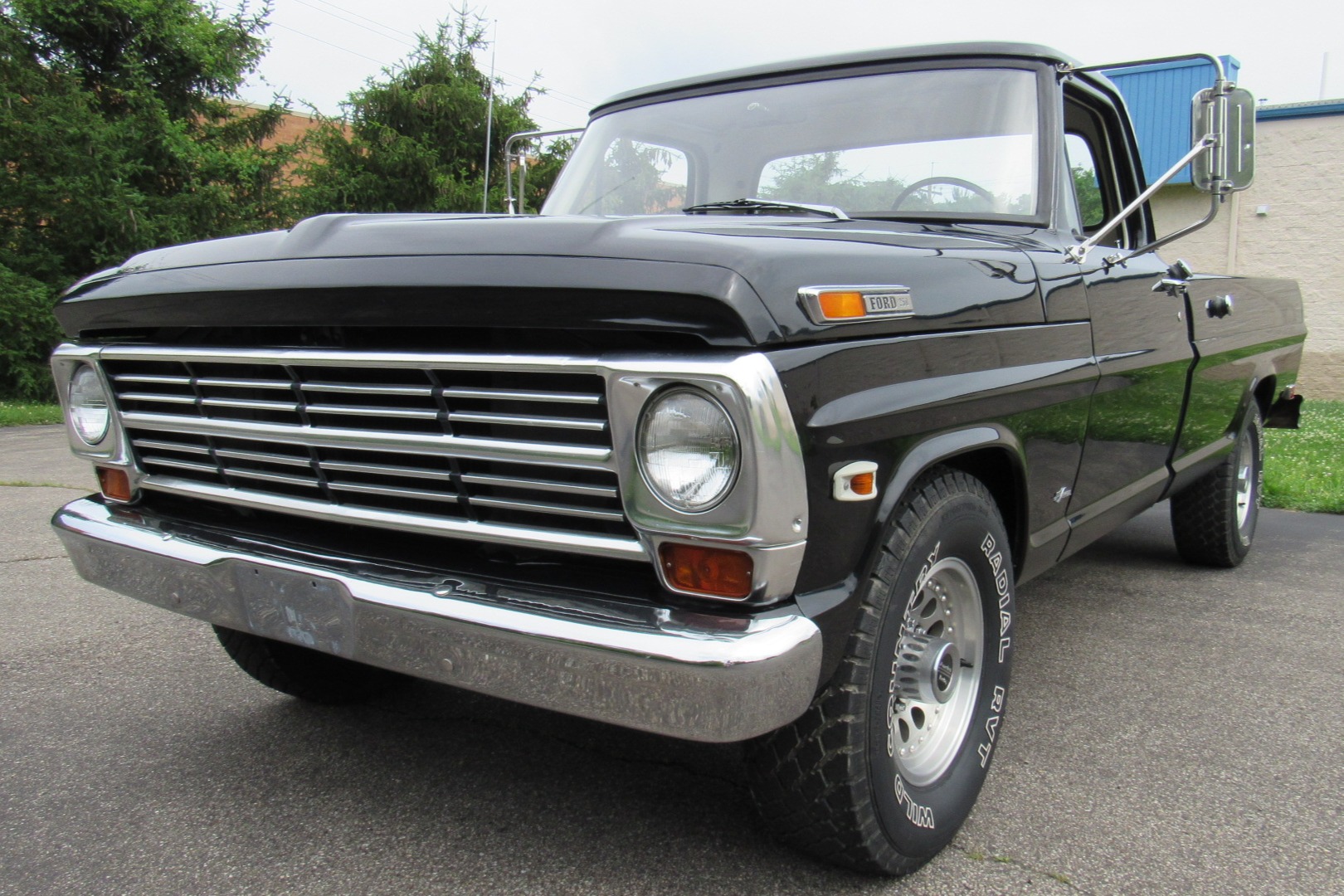 1968 Ford F-250 Camper Special 4-Speed