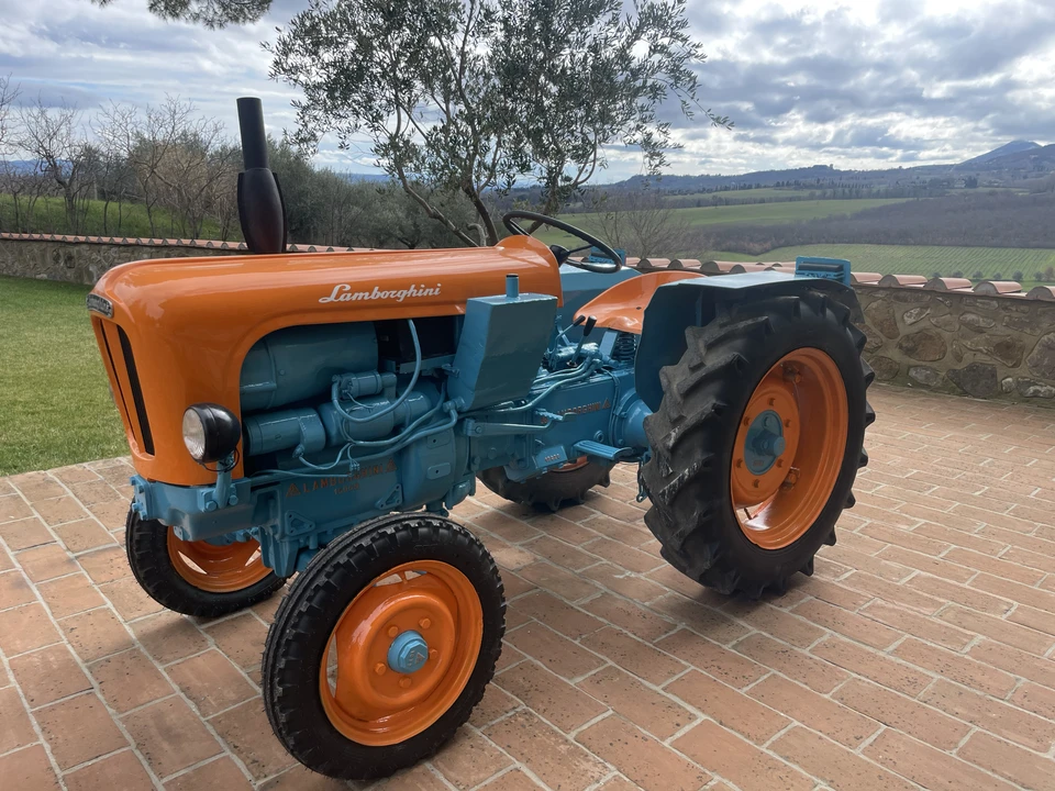 1969 Lamborghini Tractors - Image 3 of 31