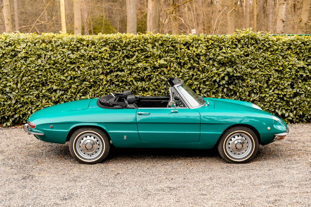 1969 Alfa Romeo Series 1 - Image 9 of 31