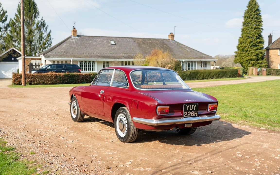 1969 Alfa Romeo GT 1300 Junior - Image 9 of 31