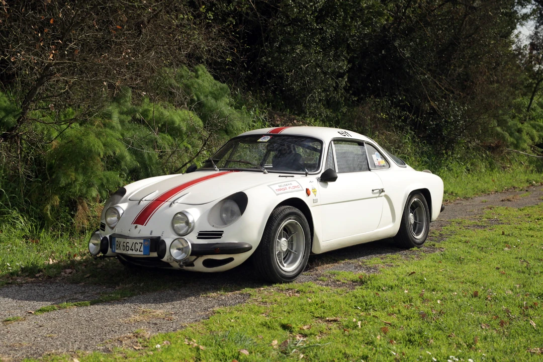 1969 Alpine A110 (1963-1977) - Image 8 of 31