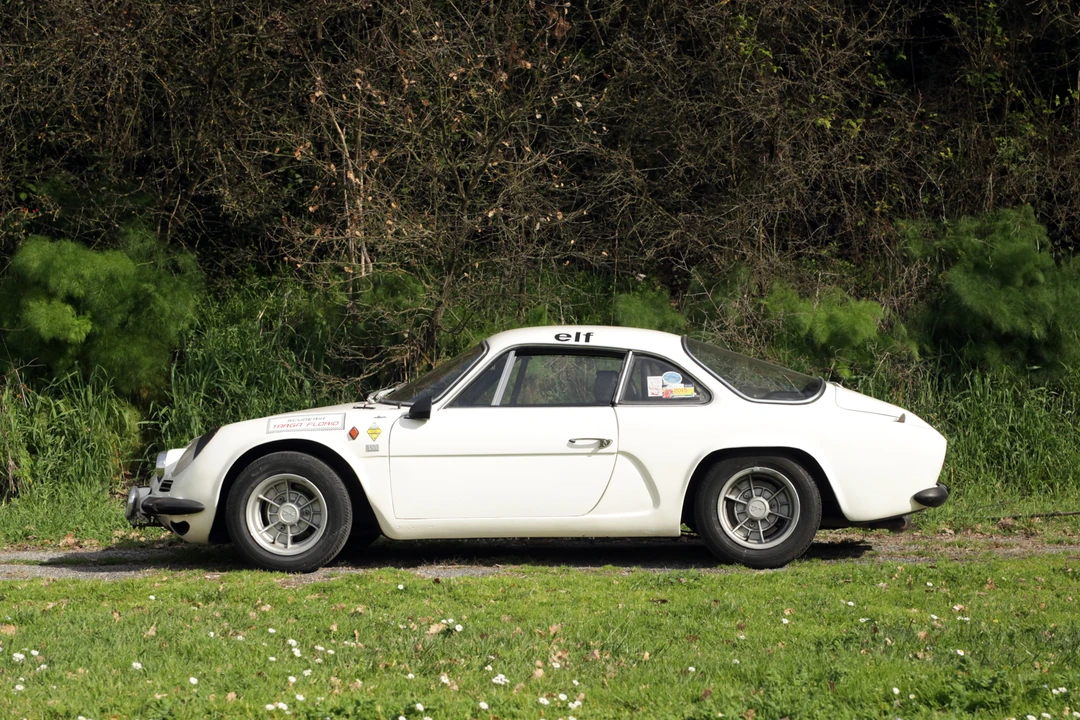 1969 Alpine A110 (1963-1977) - Image 10 of 31
