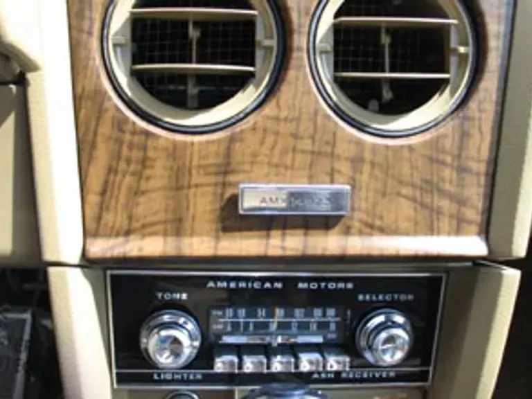 1969 Ford Crestline - Image 3 of 13