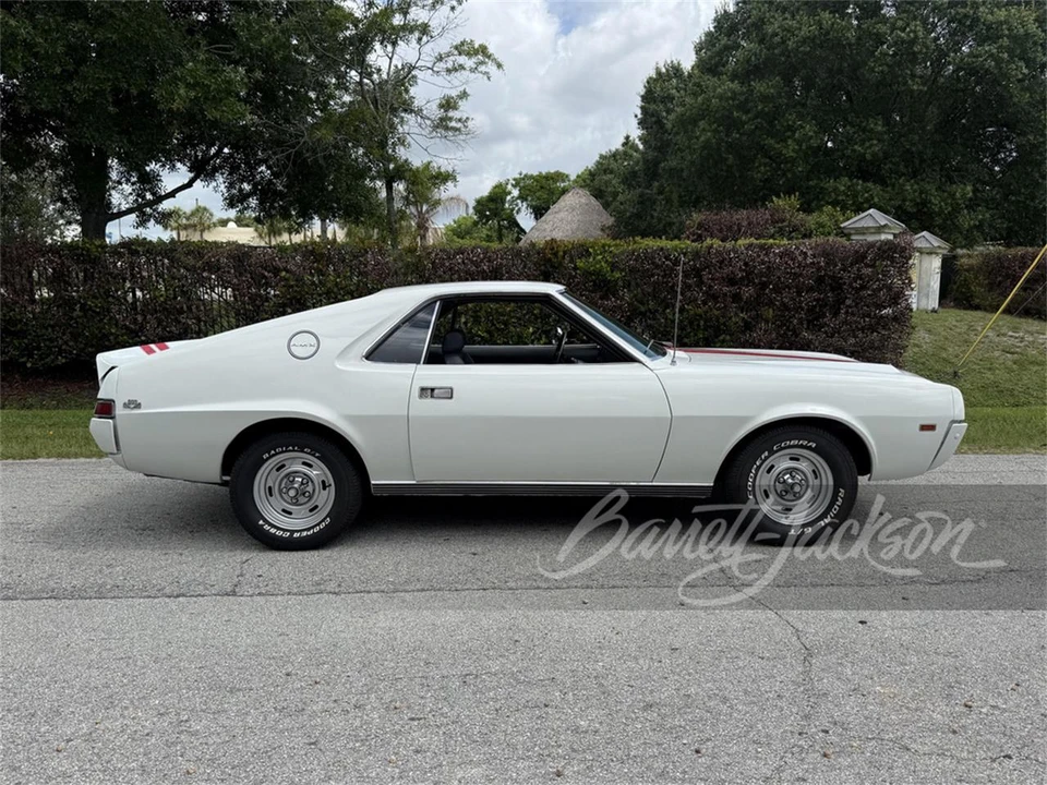 1969 AMC AMX - Image 2 of 4