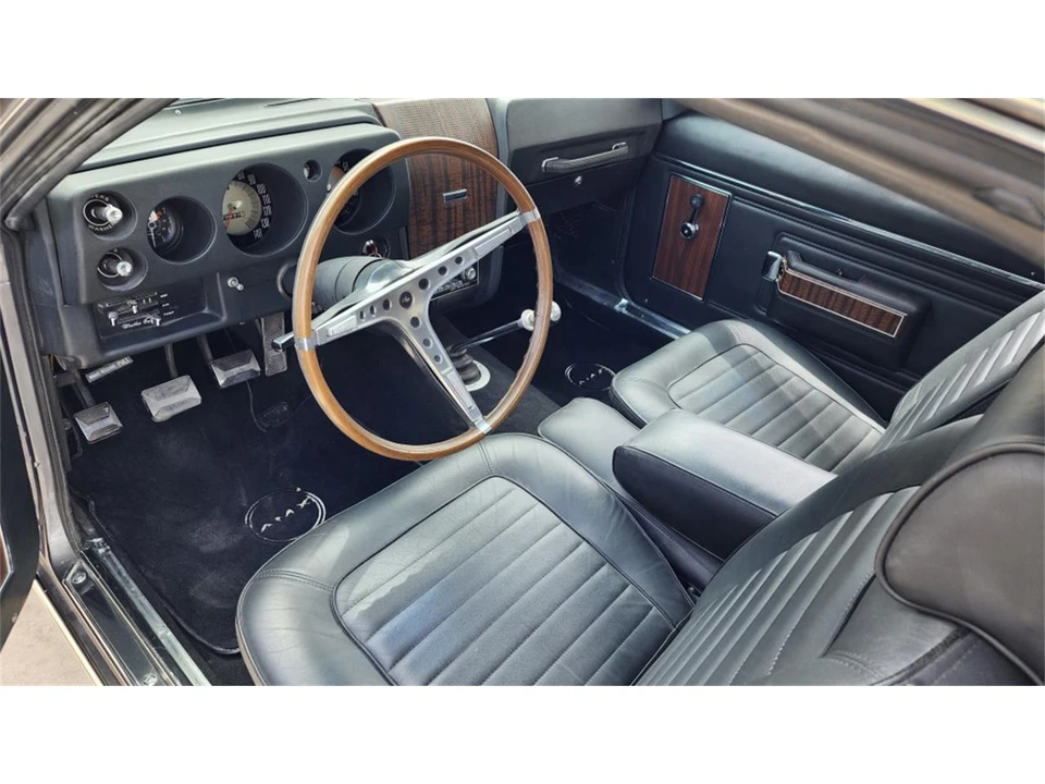 1969 AMC AMX - Image 7 of 15