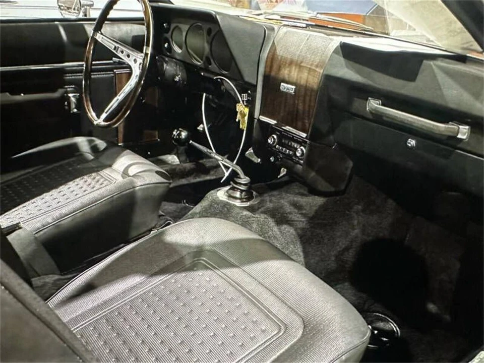 1969 AMC AMX - Image 5 of 7
